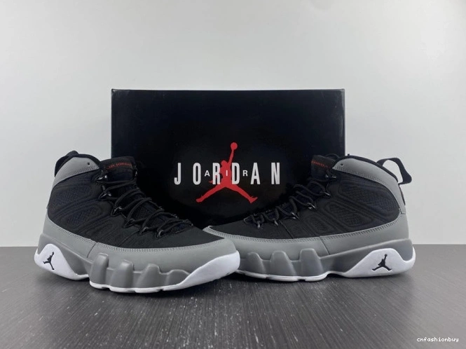 9 Retro Particle CT8019-060 Grey Jordan 1017